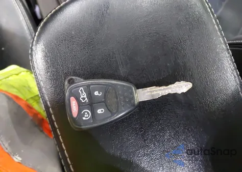 2013 Dodge Avenger Sxt z USA, uszkodzony, nr VIN 1C3CDZCB9DN635184